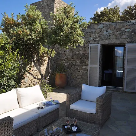 拉丁酒店 4* Lama