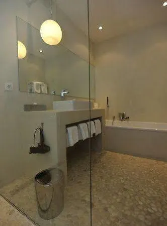 拉丁酒店 酒店