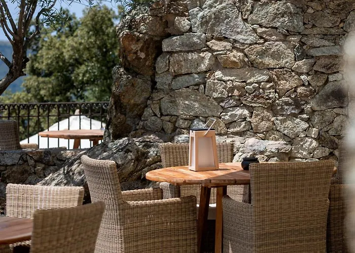 オテル ケース ラタン ホテル