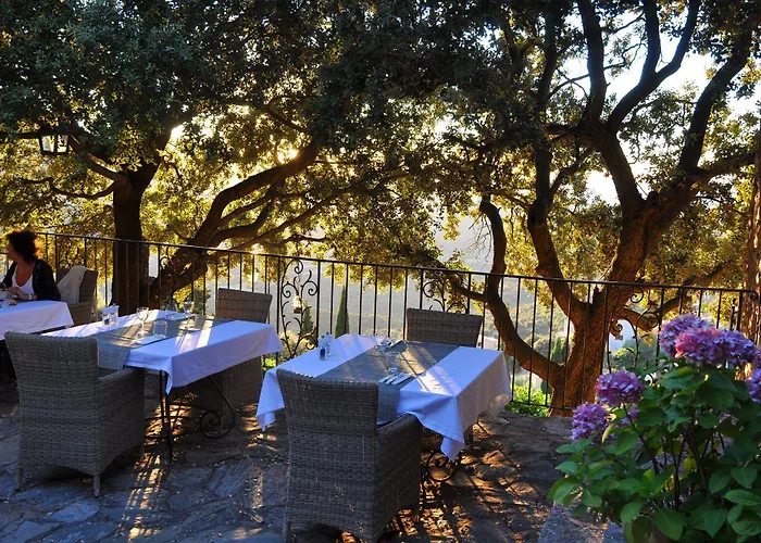 オテル ケース ラタン Lama