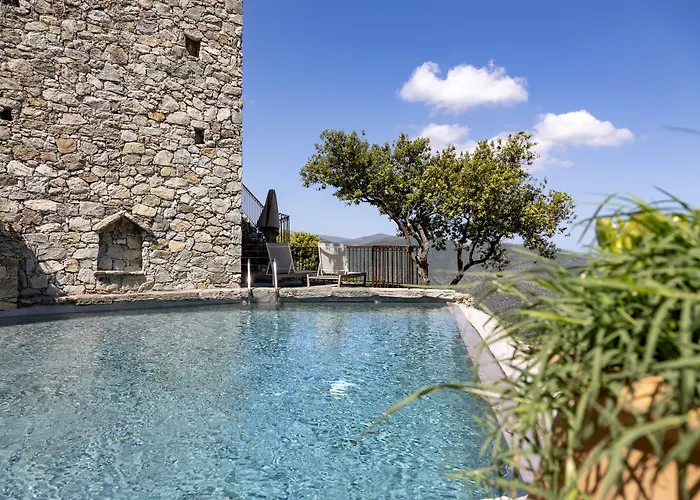 オテル ケース ラタン